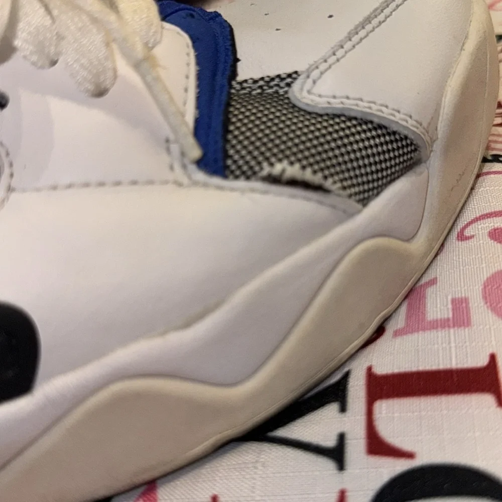 Nike questions leave
